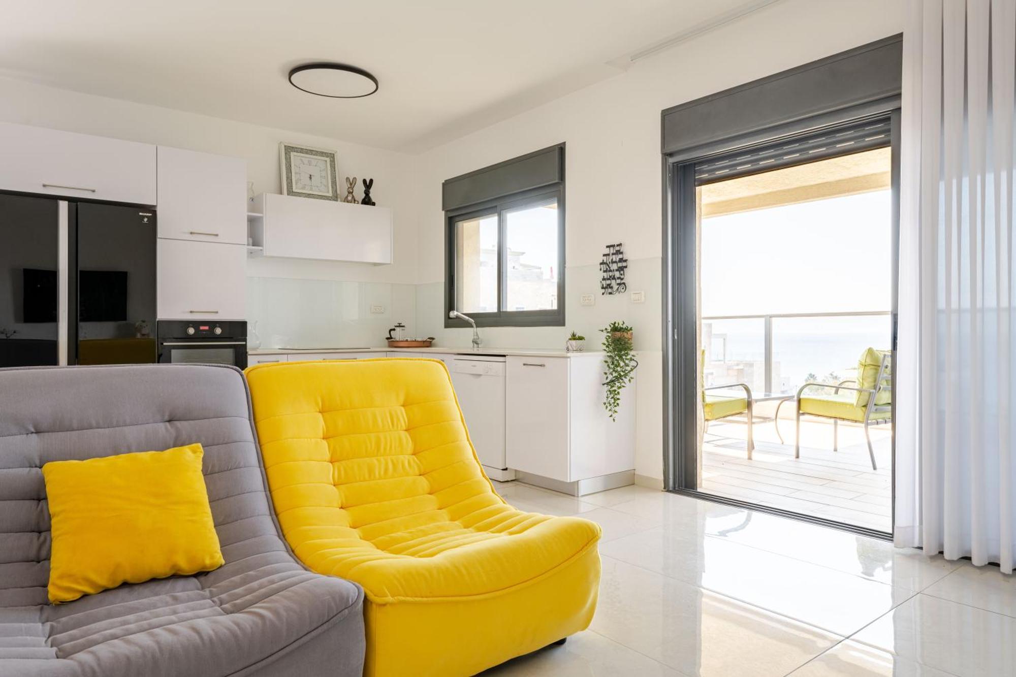 Balfour Sea View City Center Nahariya Bagian luar foto