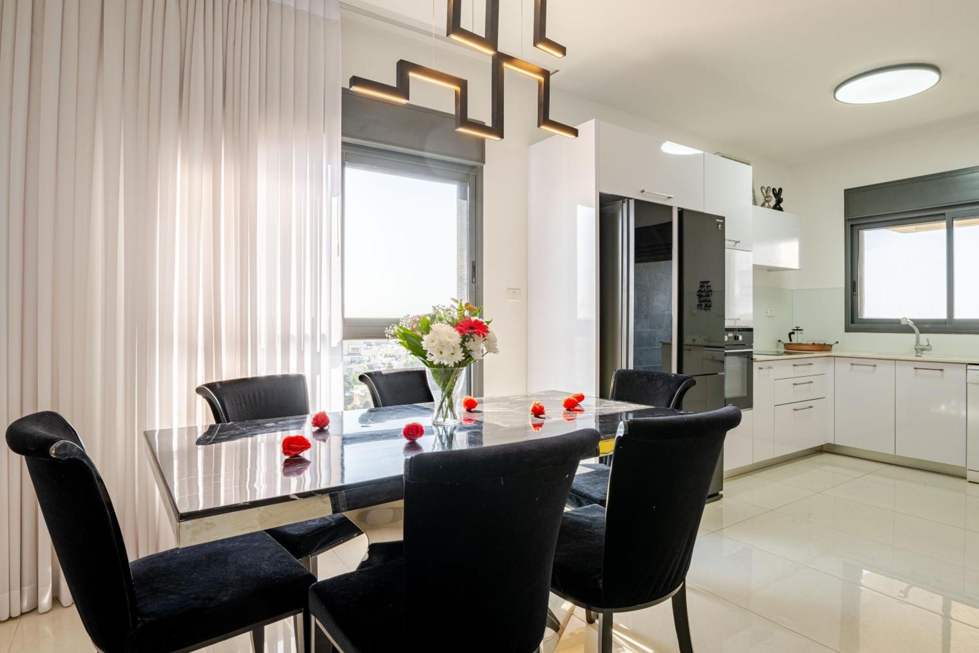 Balfour Sea View City Center Nahariya Bagian luar foto