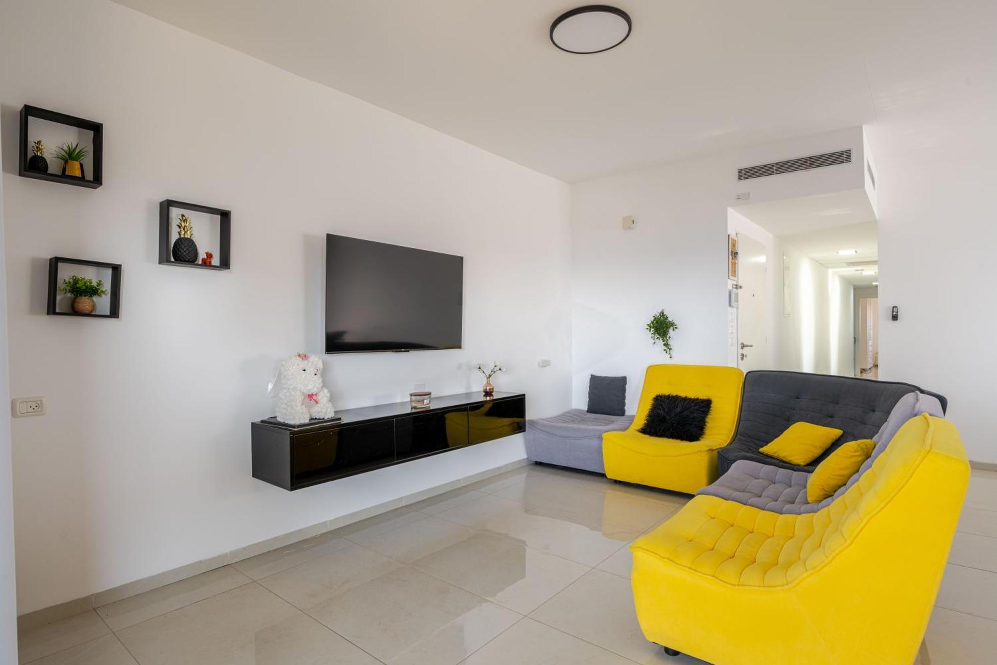 Balfour Sea View City Center Nahariya Bagian luar foto